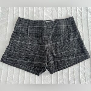 Plaid Gray high waist mini Shorts size small